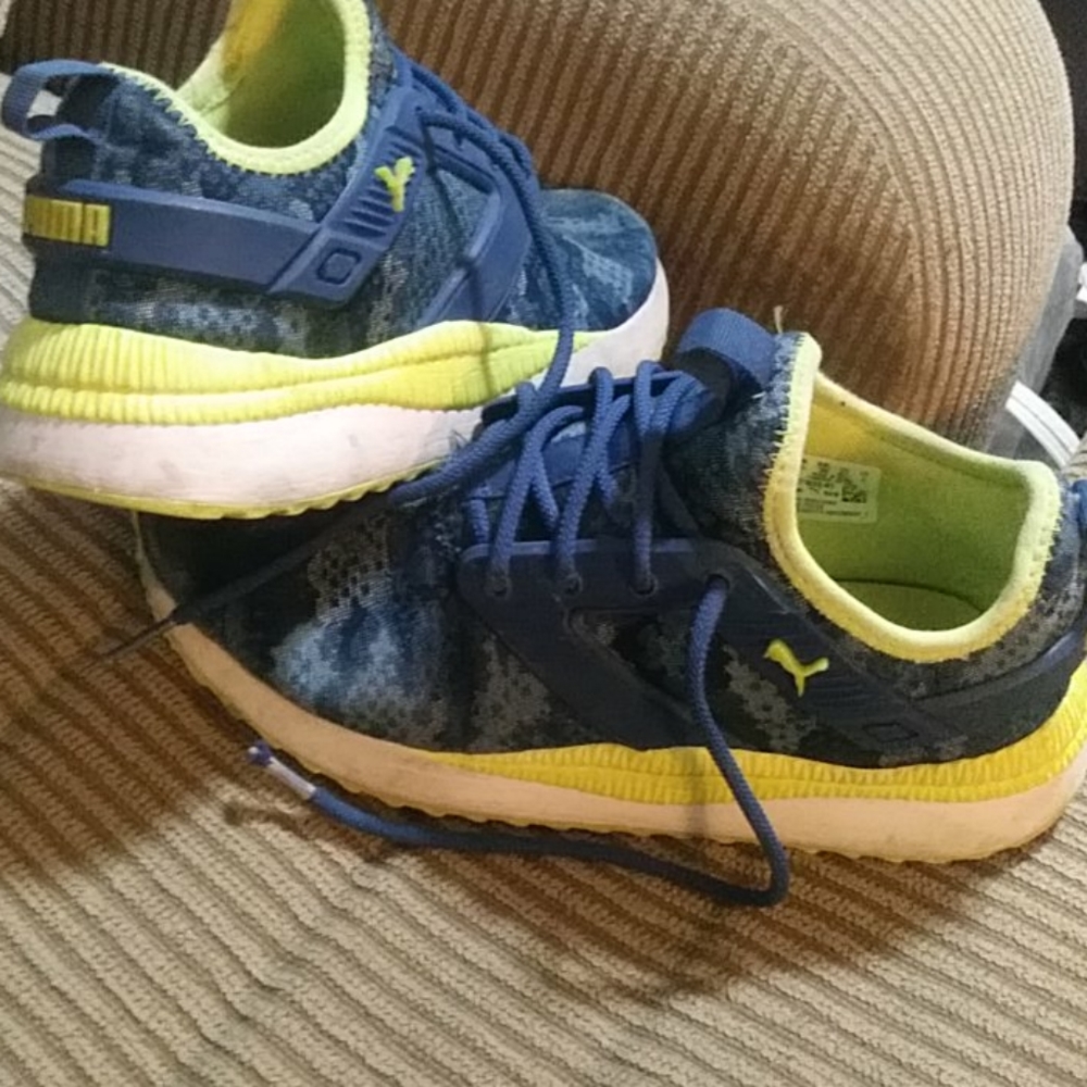 Puma shoes womens size 6